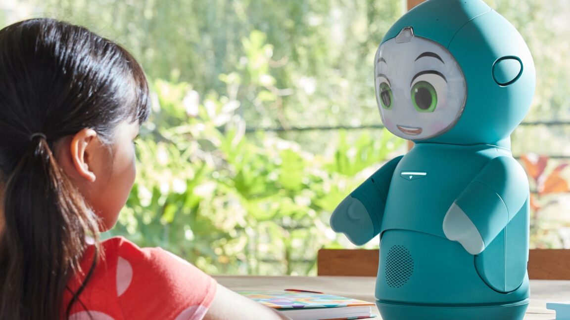 Startup will brick 0 emotional support robot for kids without refunds