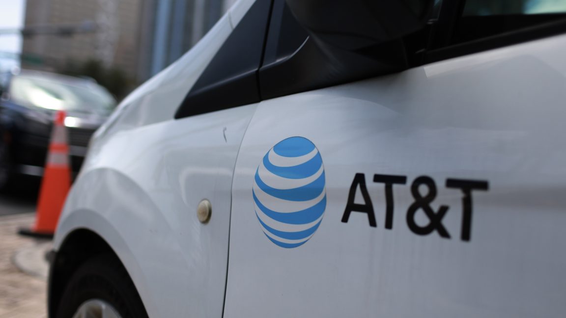 AT&T says it won’t build fiber home Internet in half of its wireline footprint