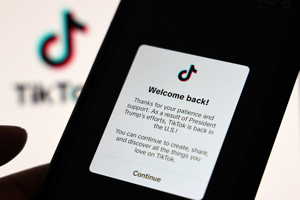 TikTok is mostly restored after Trump pledges an order and half US ownership